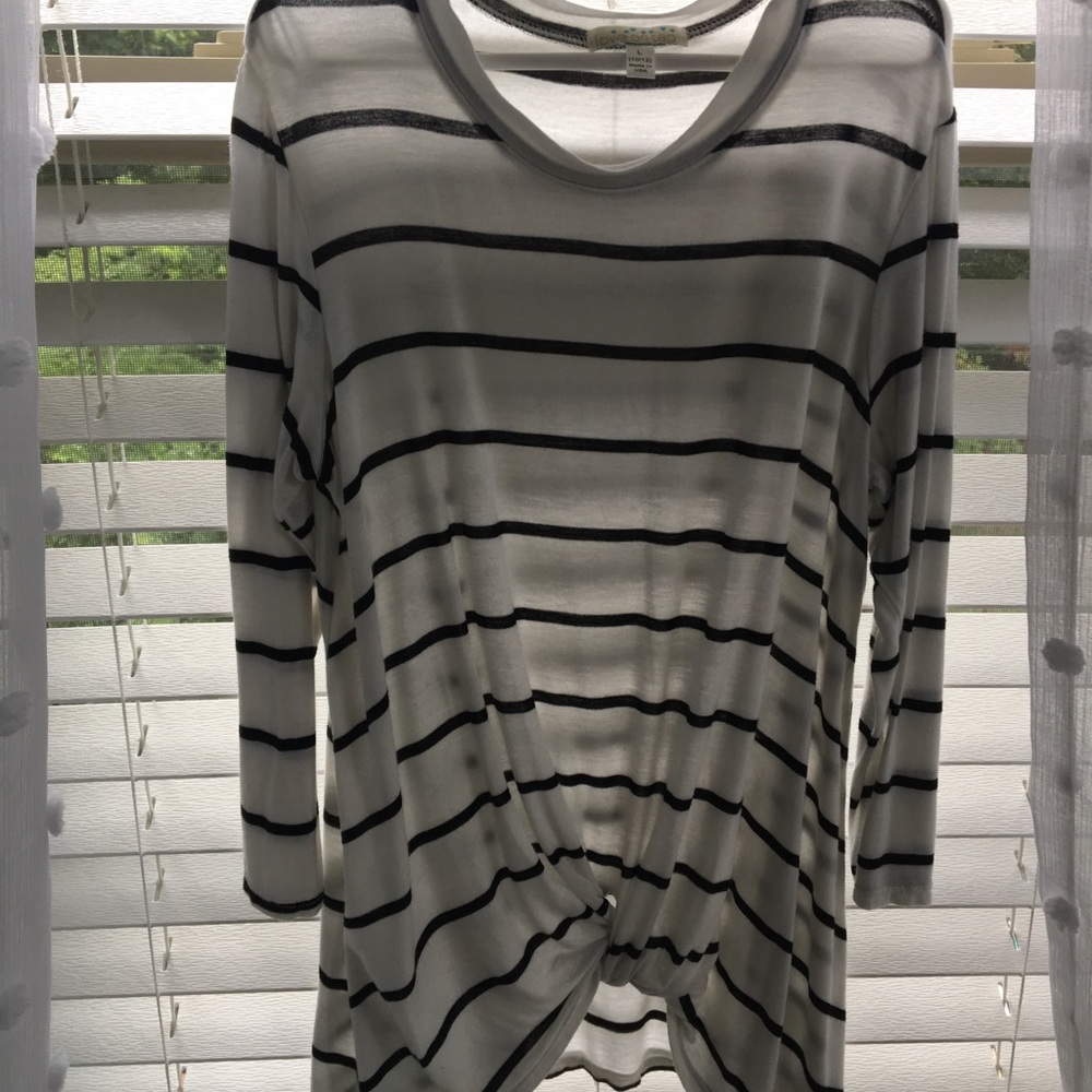 Stripped long sleeve shirt